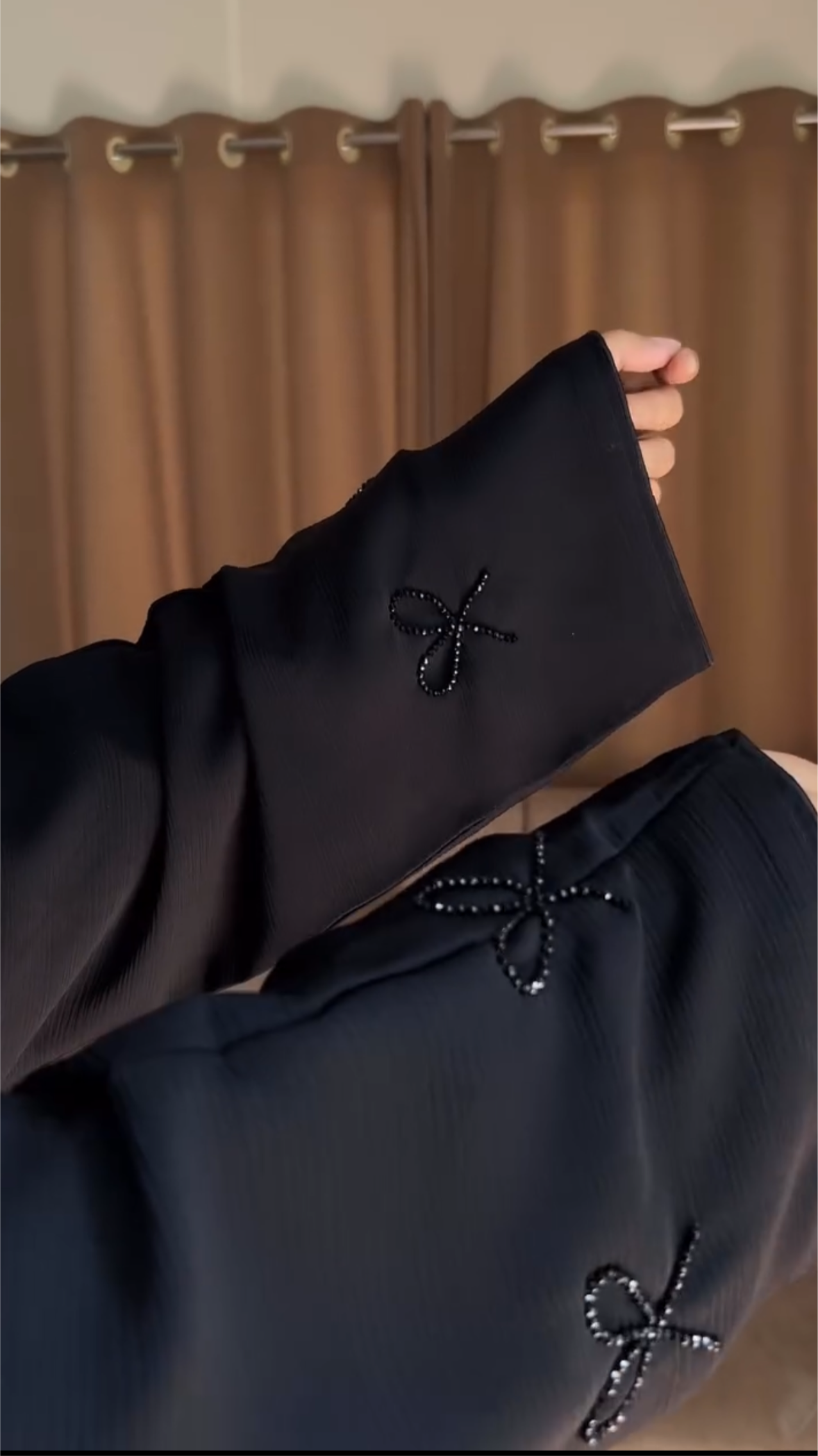Premium Handwork Bow Abaya