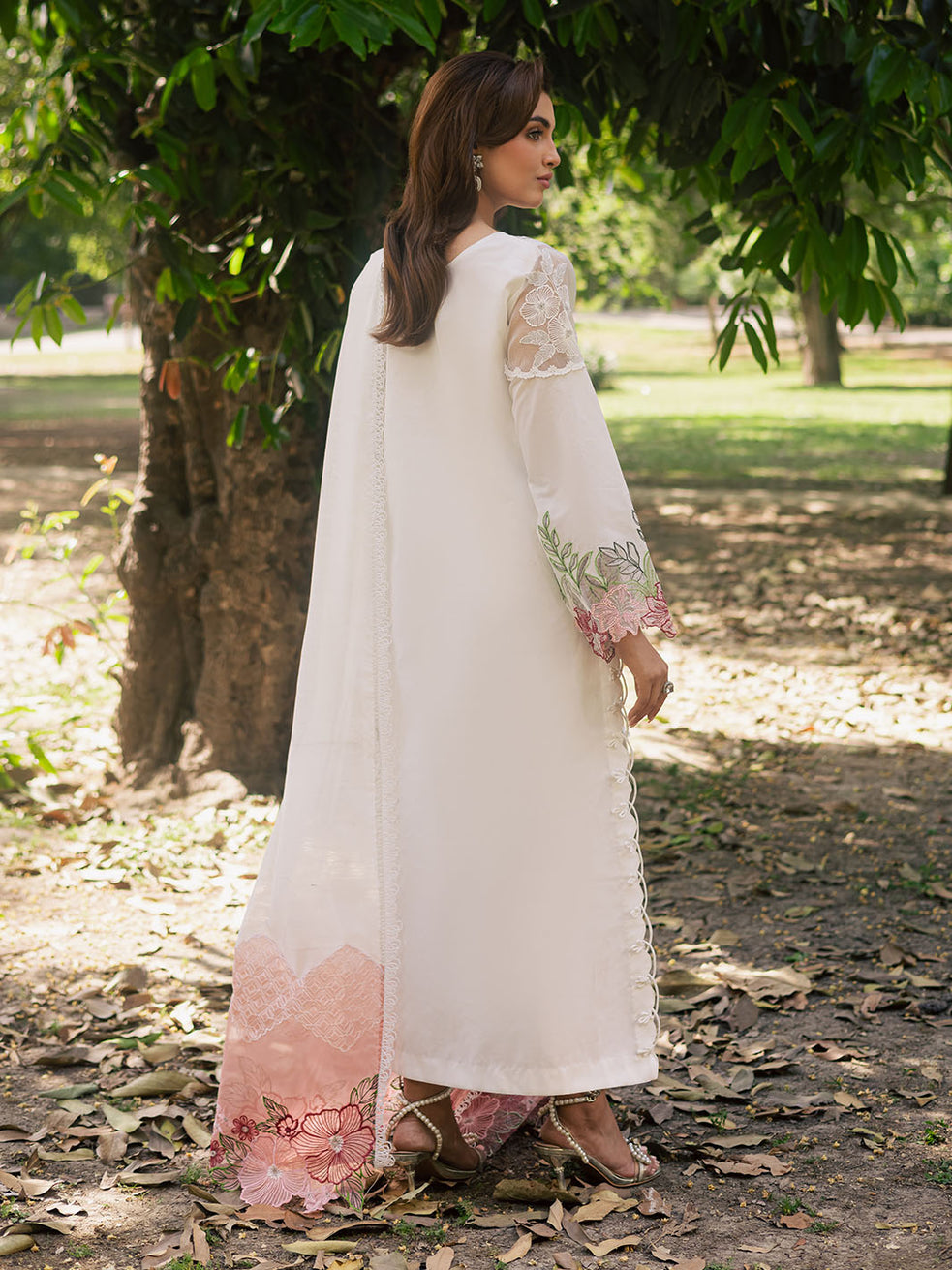 3 PC Luxury Lawn
