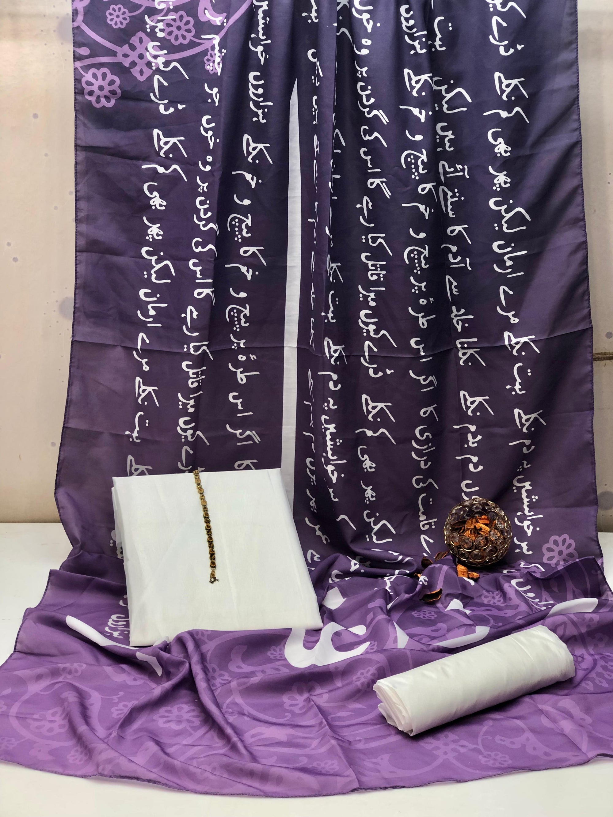 Digital Print Calligraphic Lawn 3 Piece
