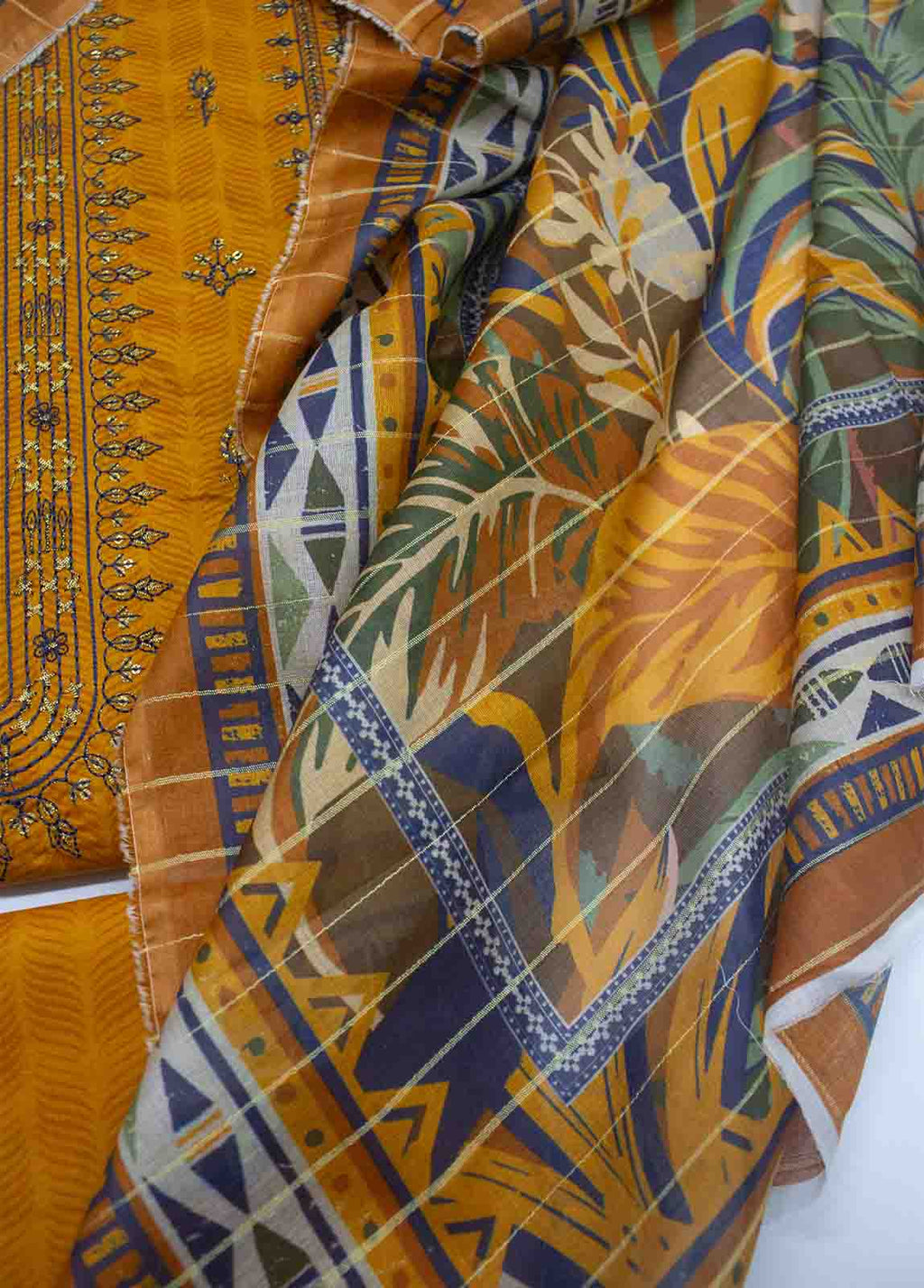 Lawn Embroidered UnStitched Suit